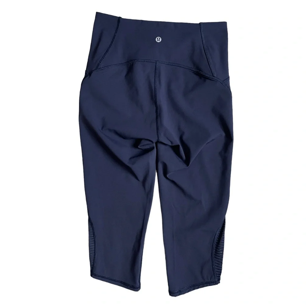 Lululemon Lean In Crop (17